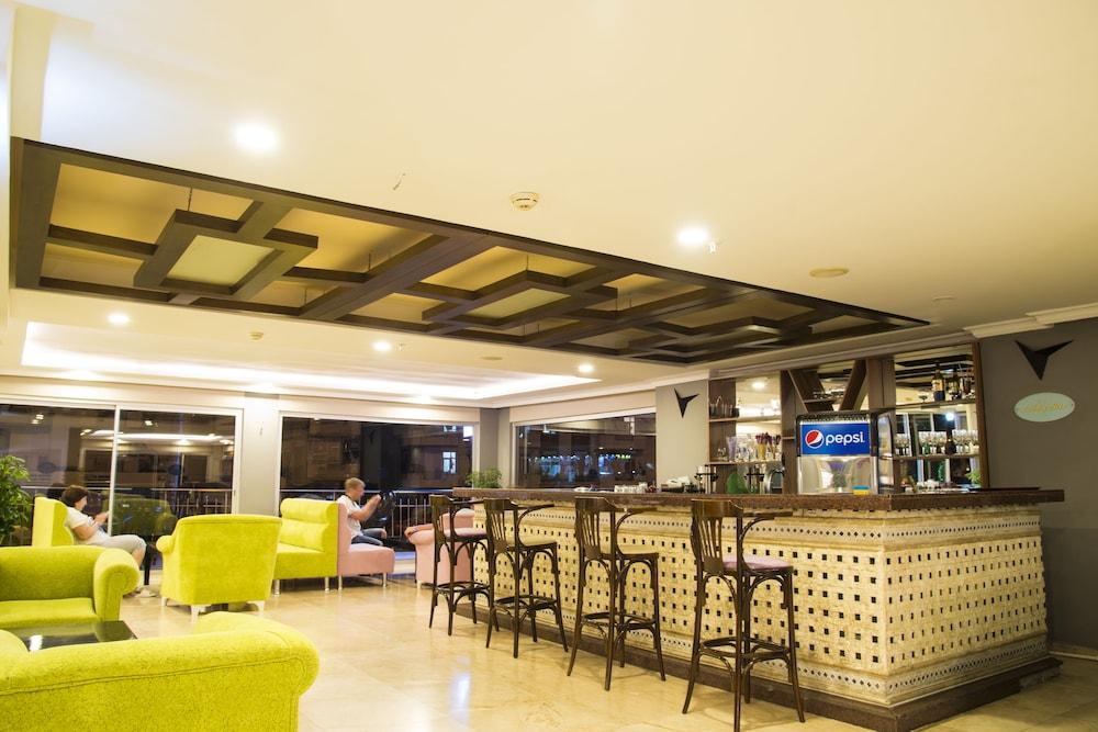 Sunbeach Hill Hotel Sidé Extérieur photo